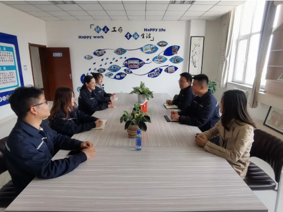 “團(tuán)”聚青春力量?共話青年夢想